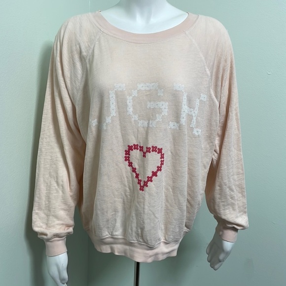 Wildfox Valentine’s Ugh Kim’s Sweater Chapstick Size Small - Picture 5 of 11